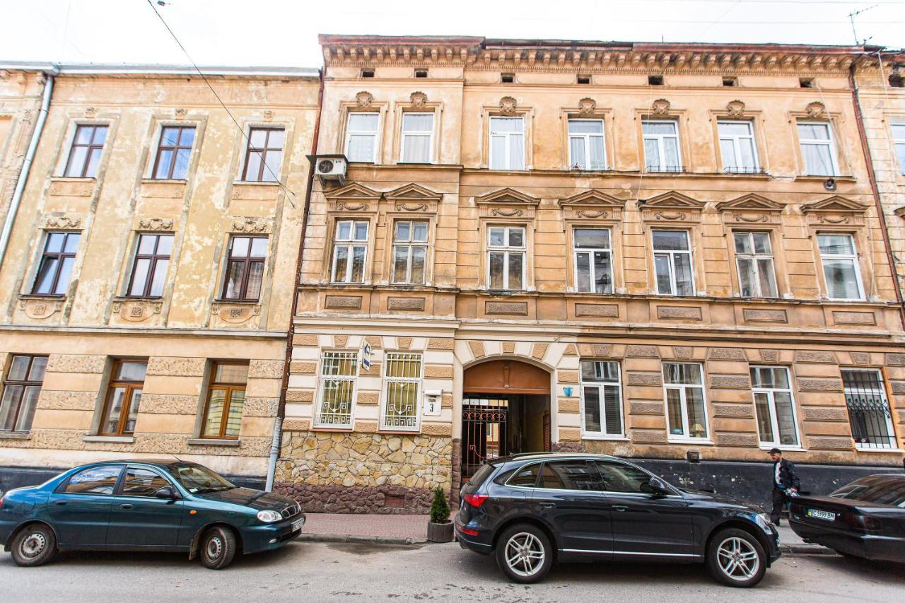3 Vodna Apartment Lviv Exteriör bild