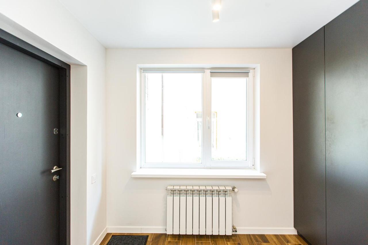 3 Vodna Apartment Lviv Exteriör bild
